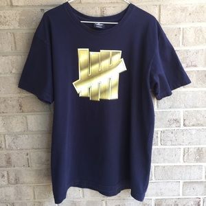 COPY - 💥Undefeated Gold strikes t-shirt💥